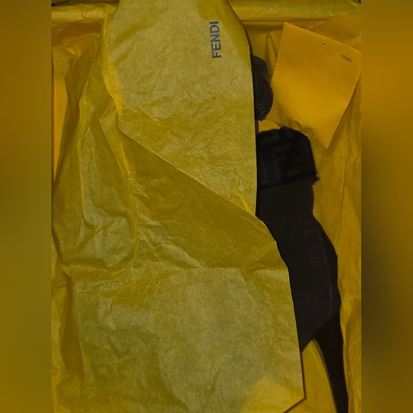 Fendi Suede & Fur Ankle Boots | Brown | Size 40 | Authentic - Picture 5 of 14